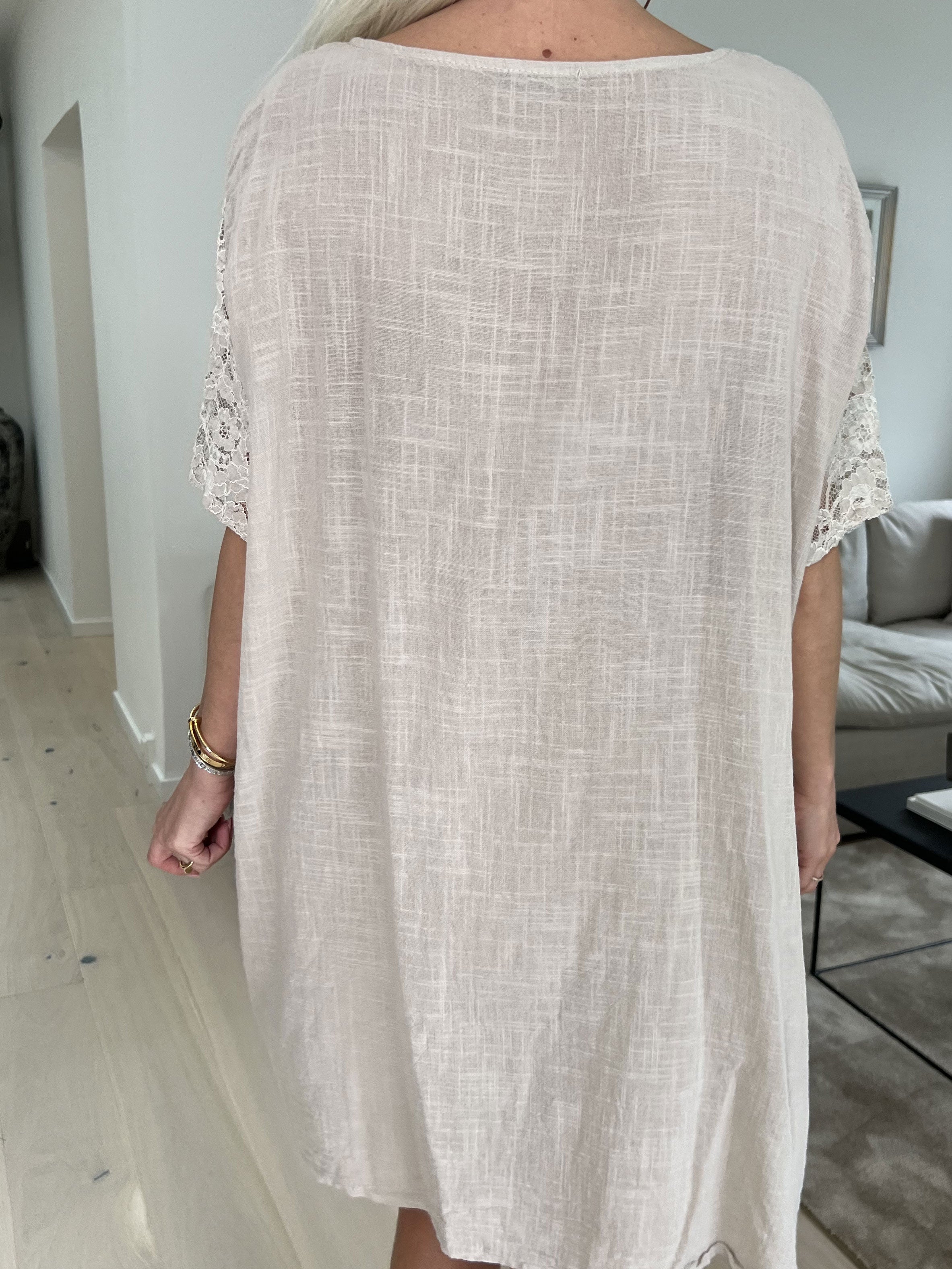 Lovisa - Sød bomuldskjole med lommer